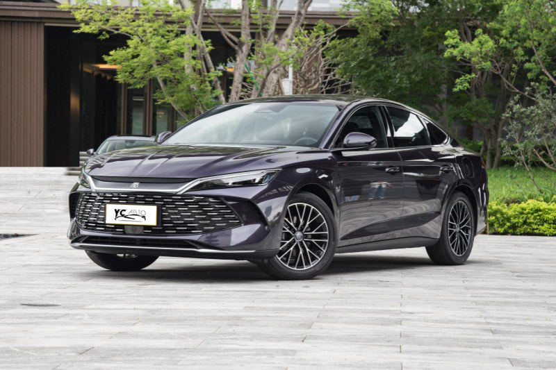 BYD Цинь L DM-i